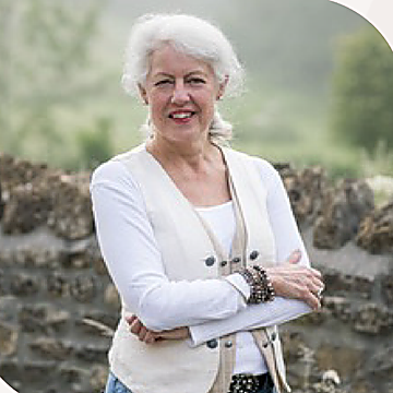 Caroline Holt, Leadership Development Lead, Modern American Advisor